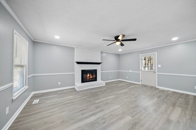 Building Photo - Mayodan