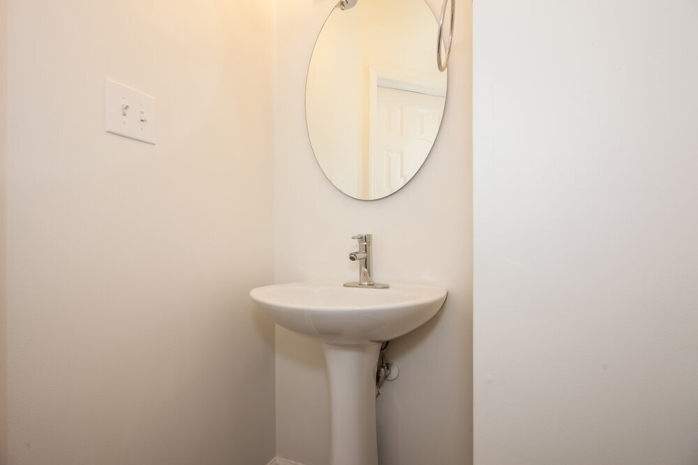 Building Photo - 9105 Eaker Ct