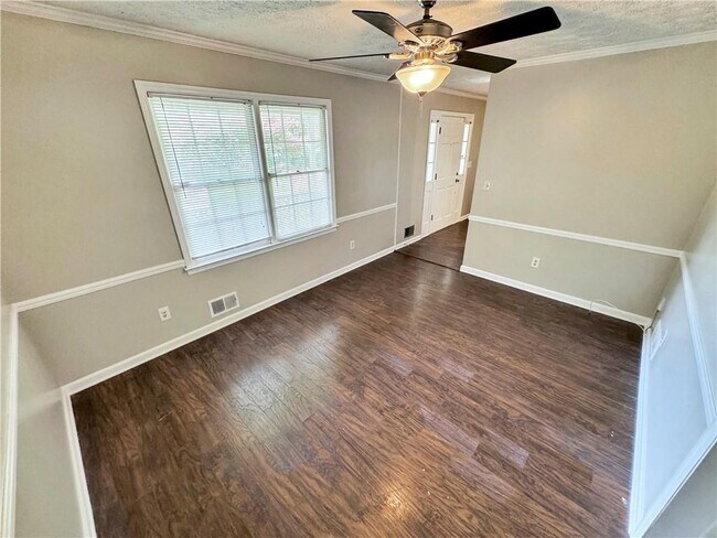 Building Photo - 4891 Raven Pl
