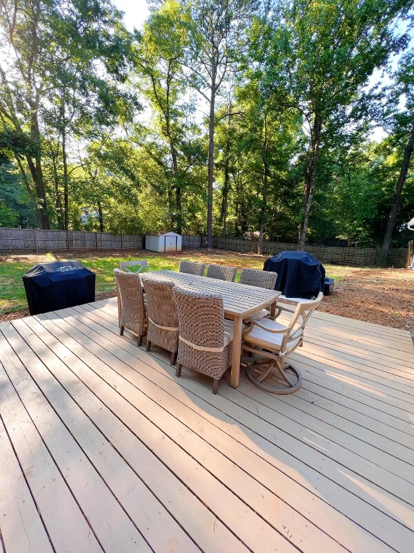 Building Photo - 1532 Millbranch Dr