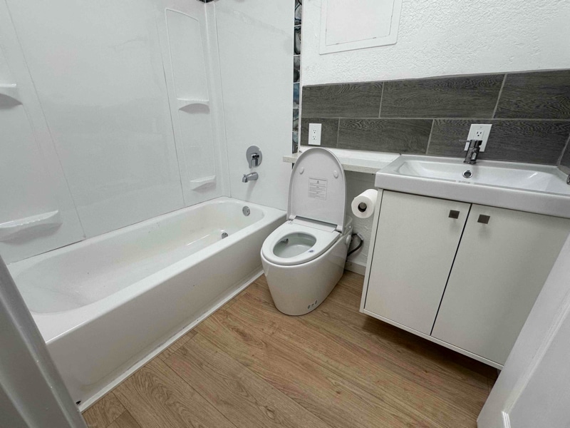 Building Photo - 3100 SE 122nd Ave