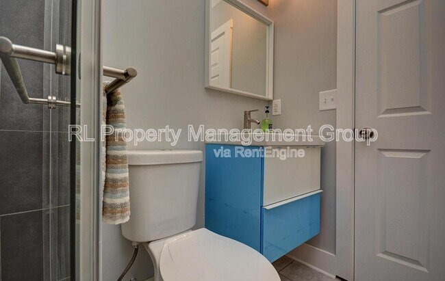 Building Photo - 451 S 22nd St
