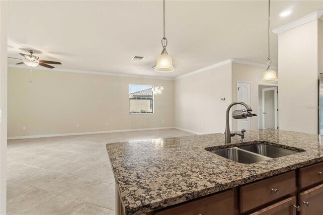 Building Photo - 7156 Marsh View Terrace