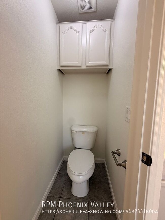 Building Photo - 2436 W Silver Sage Ln