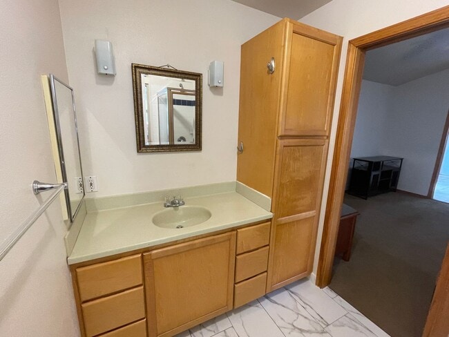 Building Photo - Haku Hale Ohana