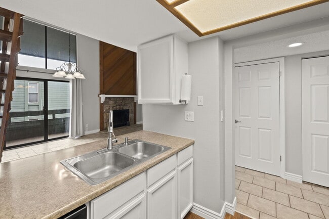 Building Photo - Rockrimmon Condo with Loft, Fireplace & Patio + Pool & Hot Tub