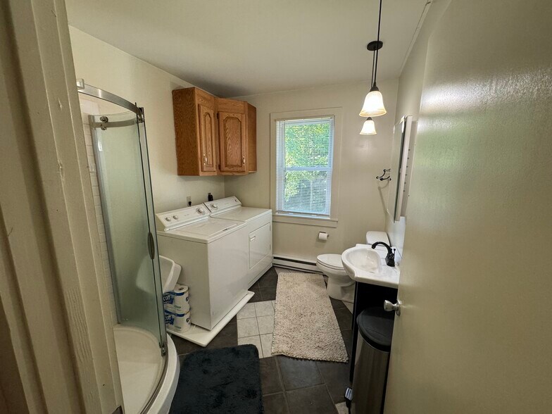 Bathroom - 11 Squaw Hollow Rd