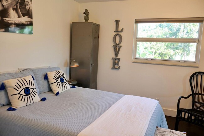 Building Photo - 134 Harbor Cir