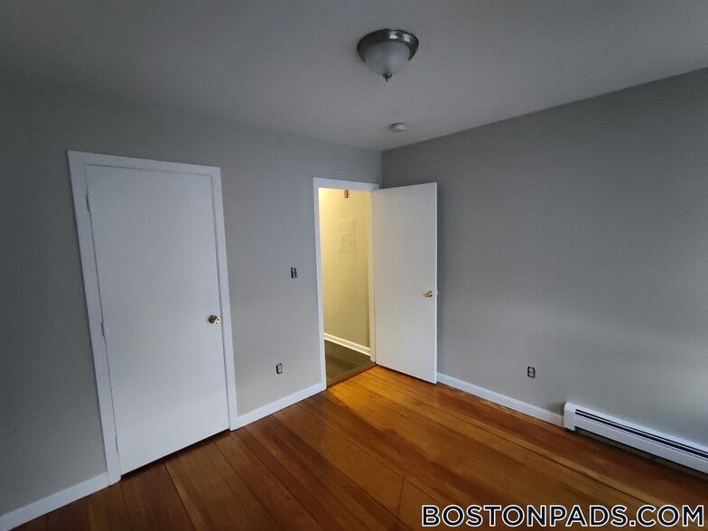 Building Photo - 67 Shawmut St
