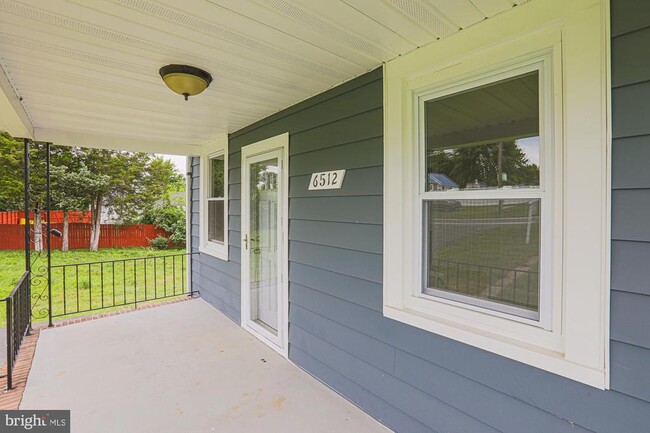 Building Photo - 6512 Golden Ring Rd
