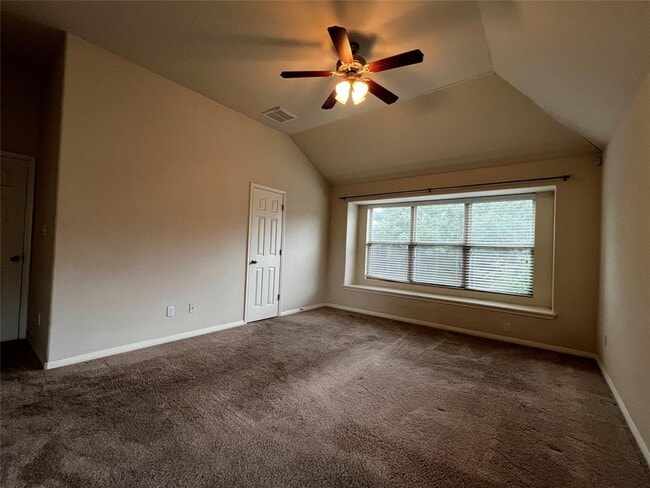Building Photo - 2708 Cottonwood Shores Dr