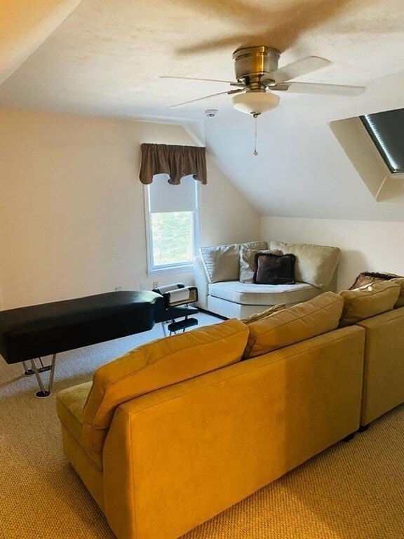 Building Photo - 38 Russell Rd