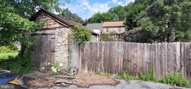 Building Photo - 42 E Wyomissing Ave