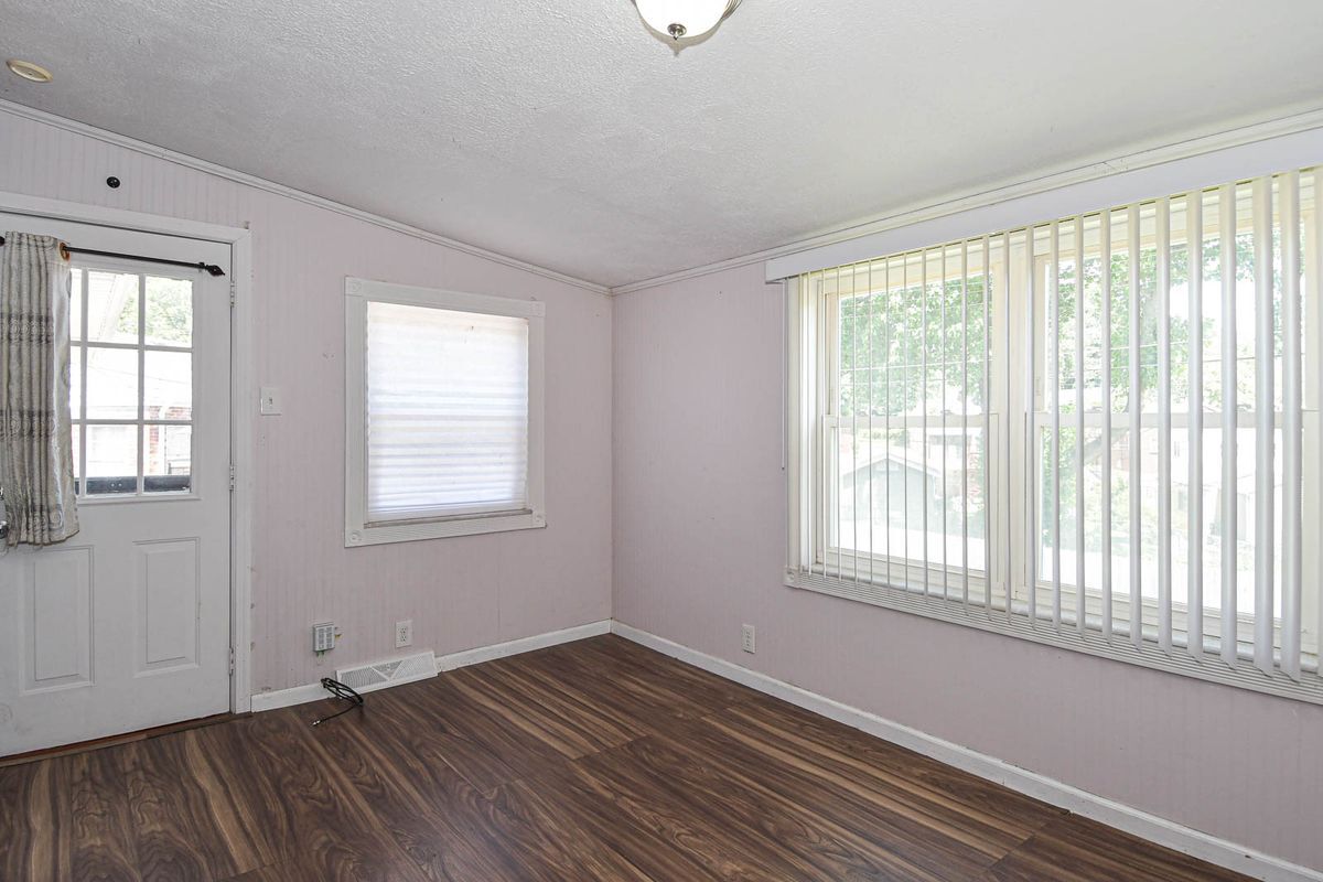 Building Photo - 9310 Radio Dr