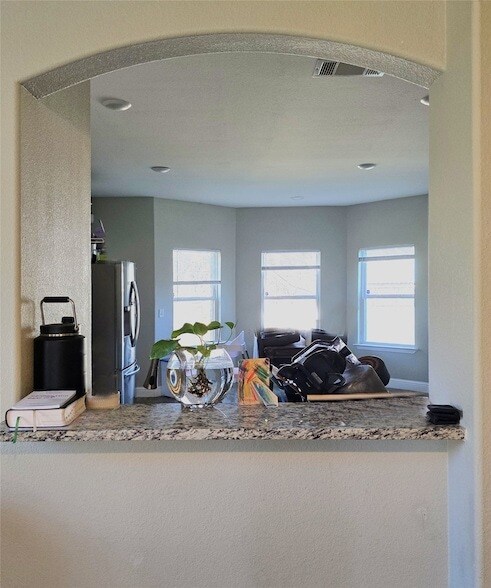 Building Photo - 4134 Ball St