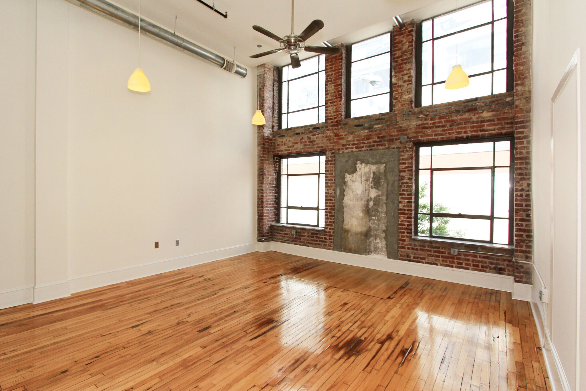 Building Photo - 505 Union Ave