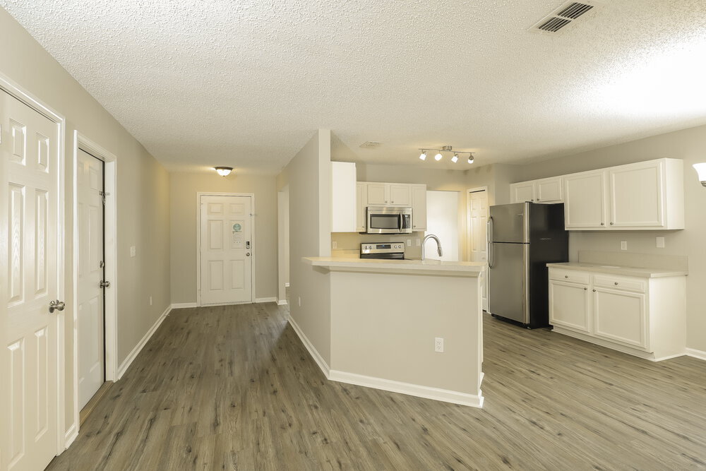 Building Photo - 13517 Ashford Wood Ct E