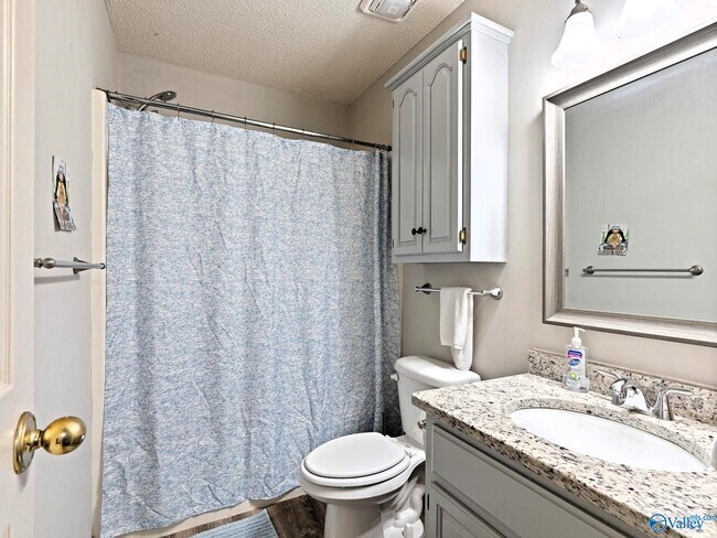 Building Photo - 105 Whisperbrook Cir