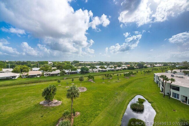 Building Photo - 6463 La Costa Dr