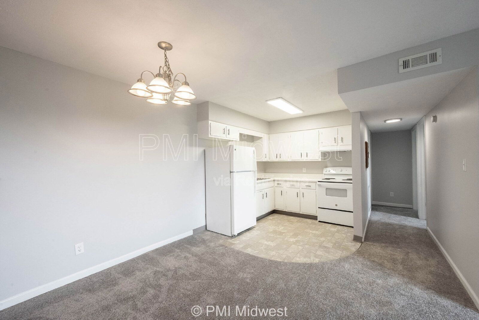 Building Photo - 326 Progress Rd