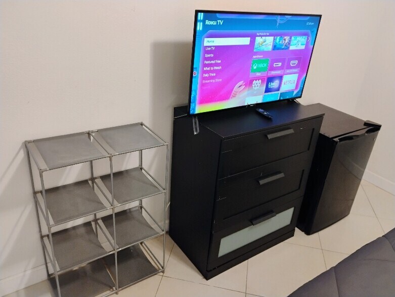 Building Photo - 13139 SW 4th St