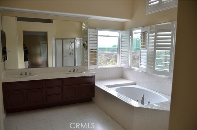 Building Photo - 5545 Carot Ct