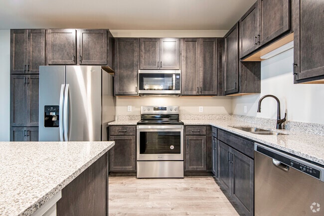 Building Photo - Rosewood Place