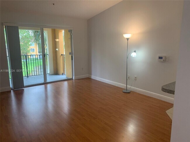 Building Photo - 2240 E Preserve Way