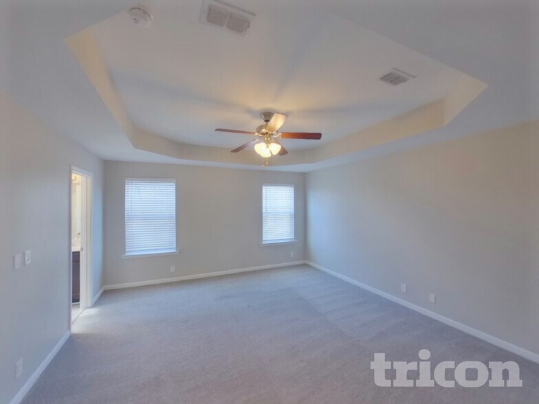 Building Photo - 2631 Salem Glen Xing