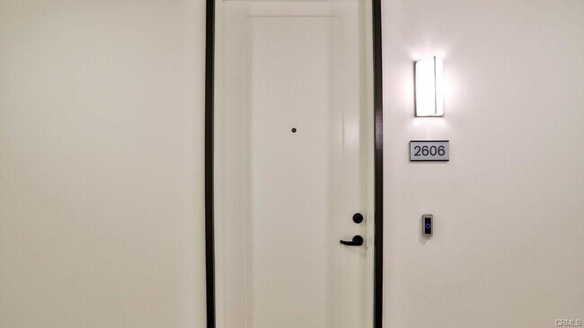Building Photo - 2606 Rivington