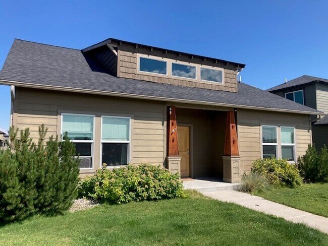 Building Photo - 110 Bull Frog Dr
