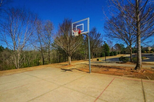 Building Photo - 3415 Pointe Vecchio Cir