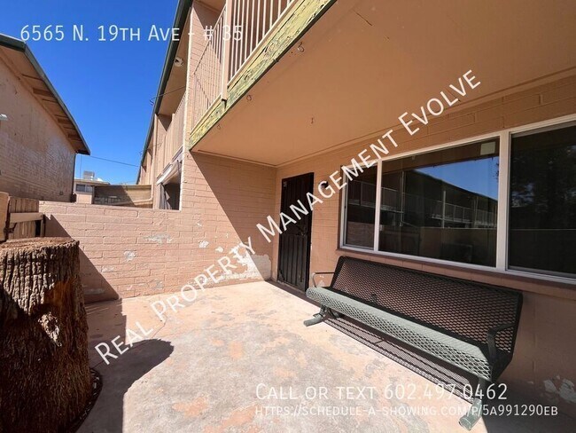 Building Photo - 6565 N 19th Ave