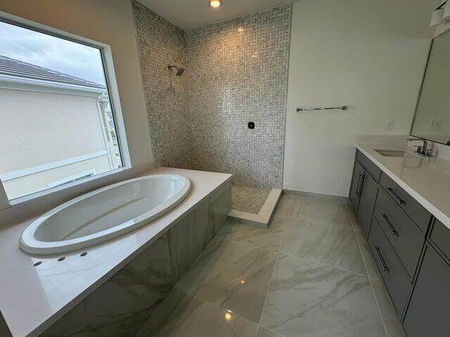 Building Photo - 12586 Nautilus Cir