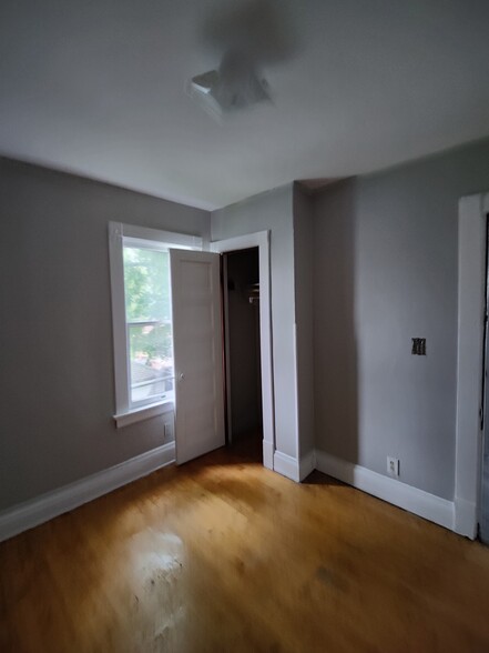 Building Photo - 2926 N Cramer St