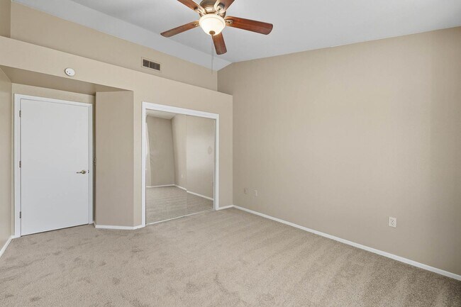 Building Photo - 55+ Age Qualified Community! Sun City Summerlin!!