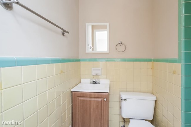 Building Photo - 3 br, 2 bath House - 1747 CASCADE Terrace