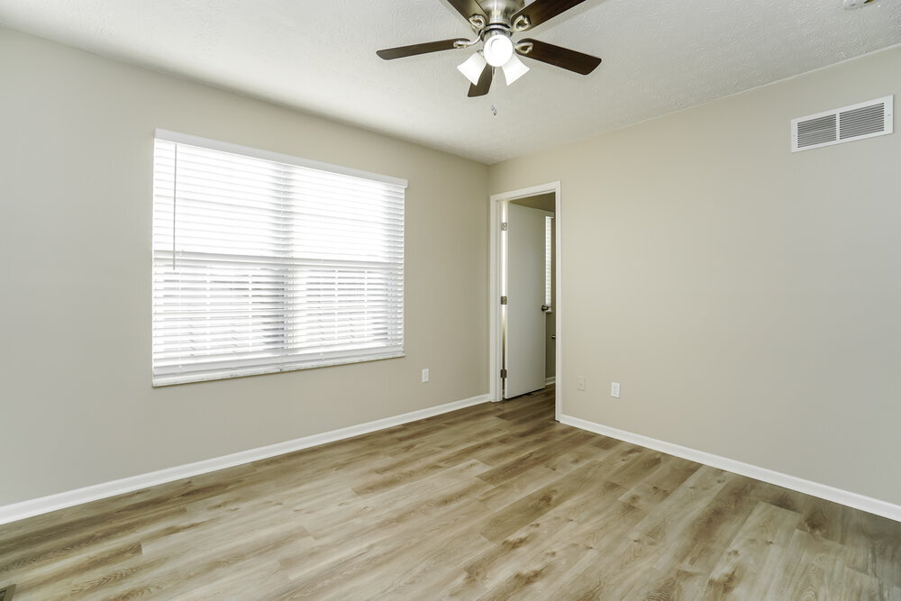 Building Photo - 129 Glengary Dr