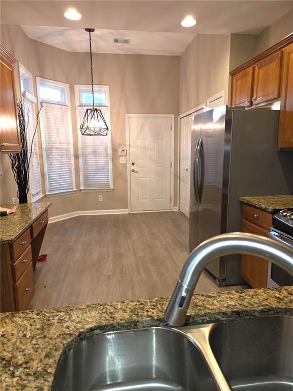 Building Photo - 6275 Brookside Ln