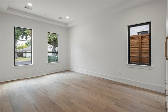 Building Photo - 5009 Wateka Dr