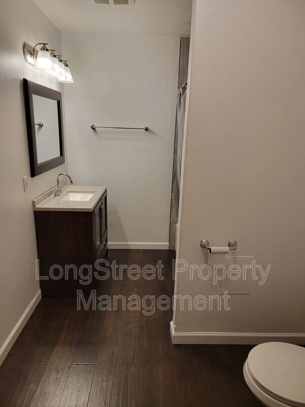 Building Photo - 3121 NE Flintlock Pl
