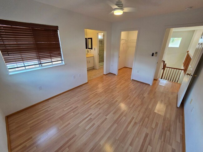 Building Photo - Spacious 2-Bedroom Home with loft in Tropics at Waikele with 2 car Garage