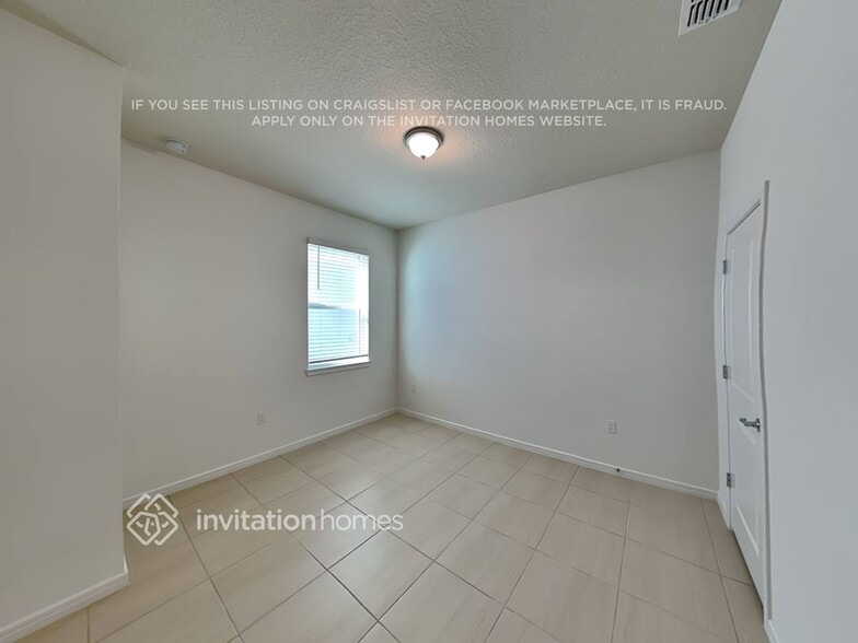 Building Photo - 2609 Autumn Peace Dr