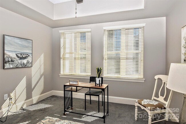 Building Photo - 4625 Piedmont Row Dr