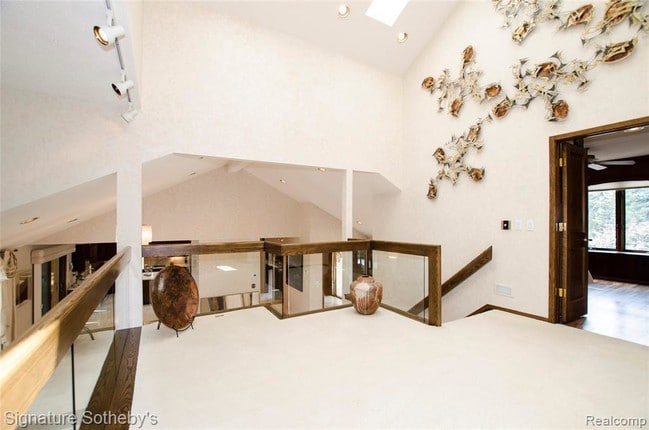 Building Photo - 2103 Pippin Ct