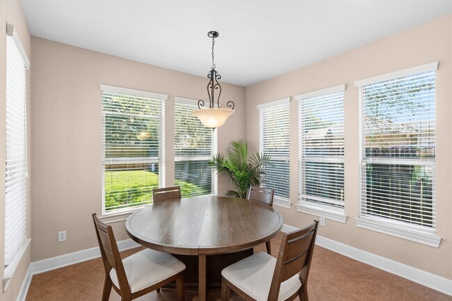 Building Photo - 28007 Gadwall Dr