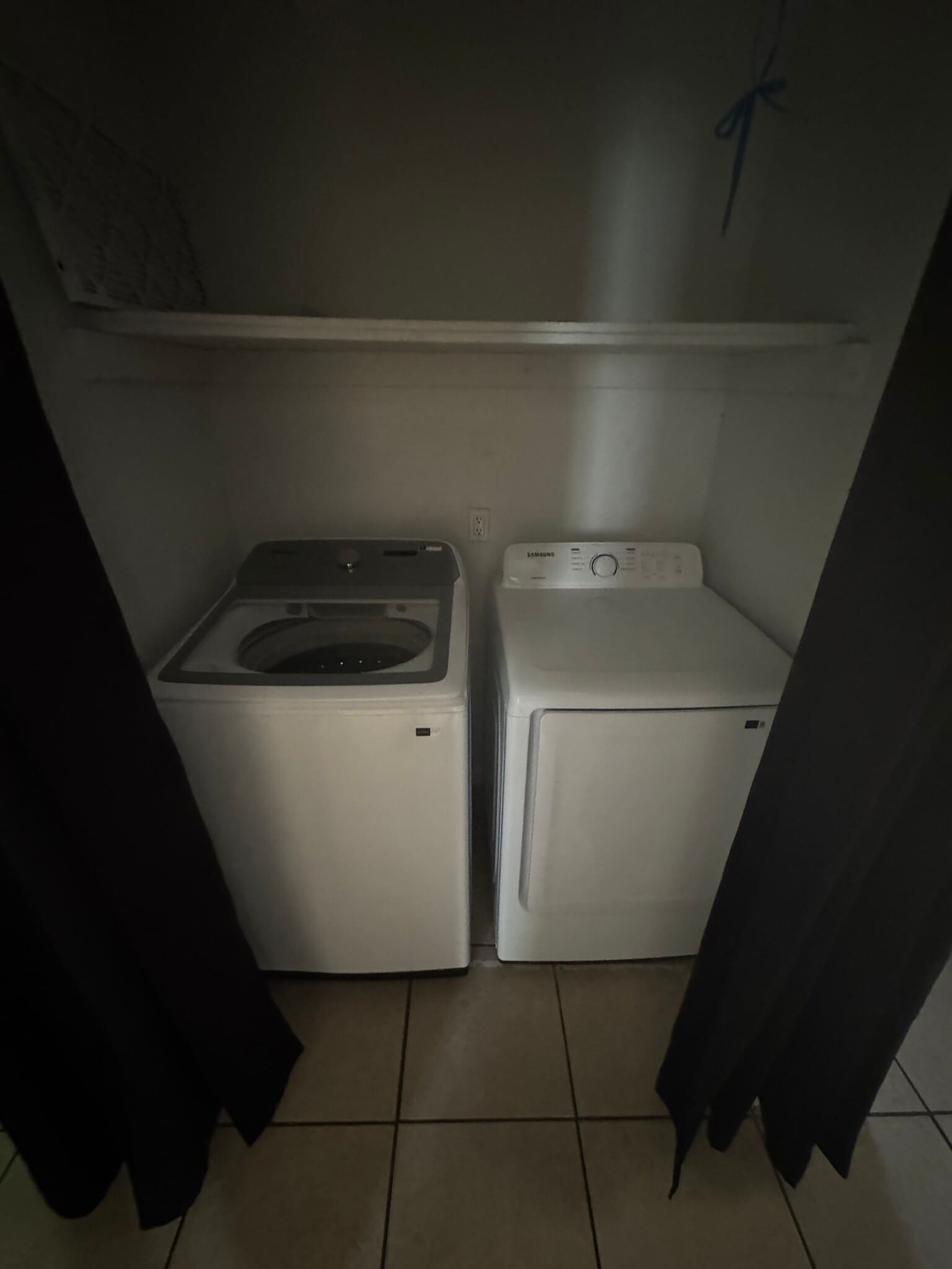 Building Photo - 1924 Nekoma Ct