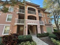 Building Photo - 6634 W Sample Rd