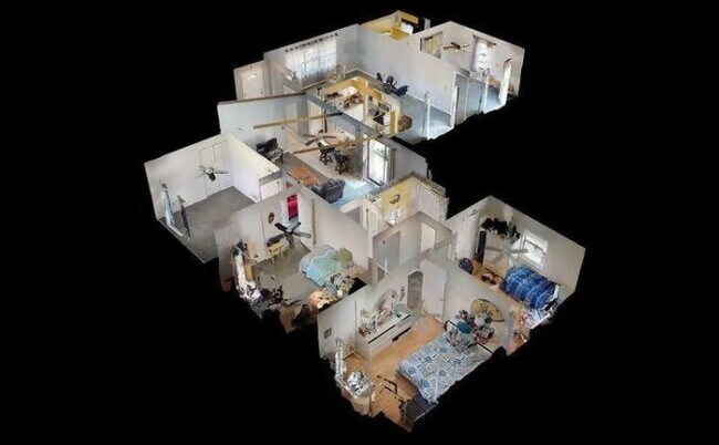 Building Photo - 839 Chickadee Dr