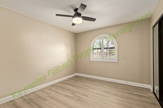 Building Photo - Beautiful Gilbert Home with Pool — Convenient Location & Modern Upgrades!